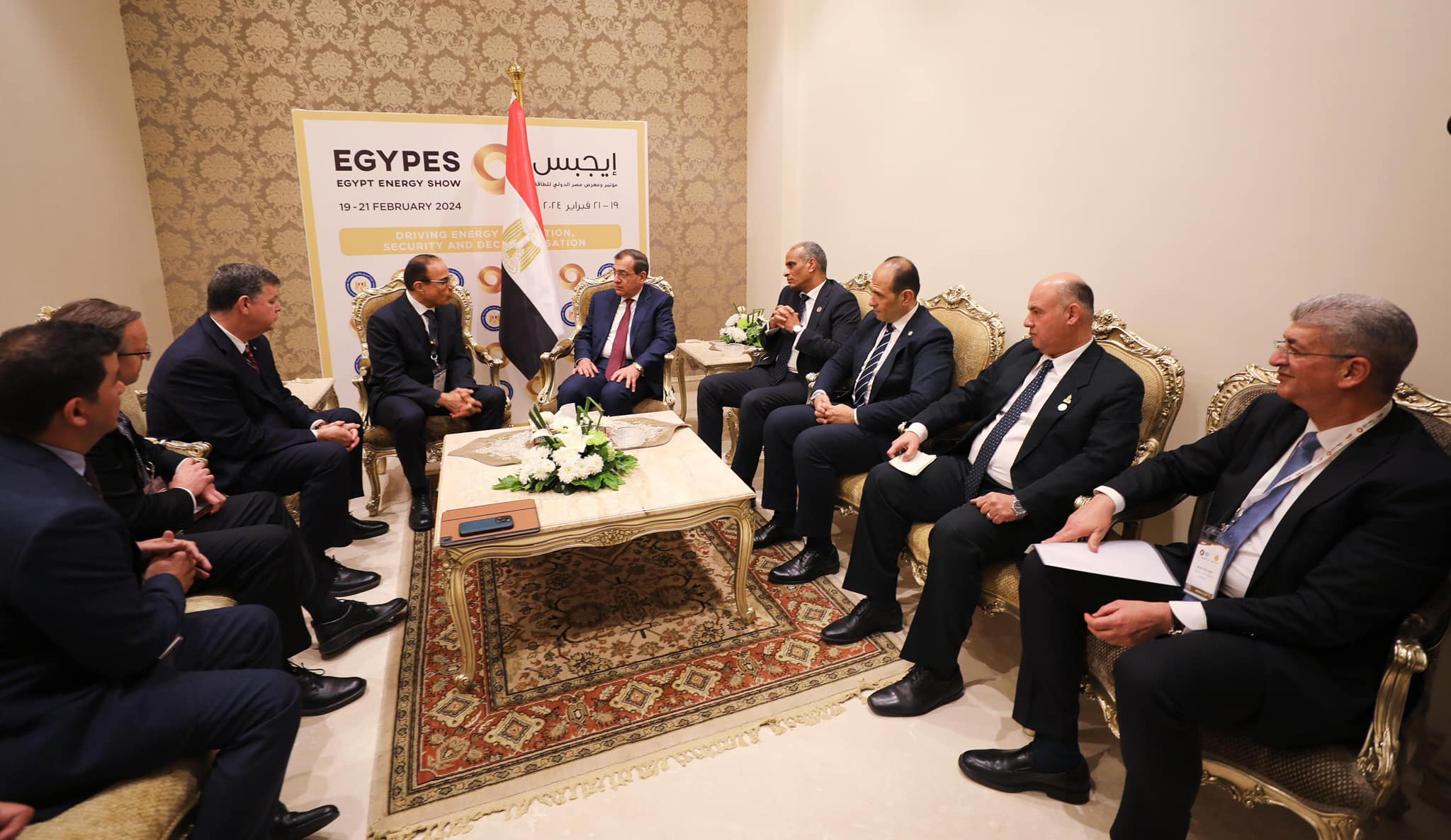 El Molla Meets with Bechtel Delegation to Strengthen Cooperation