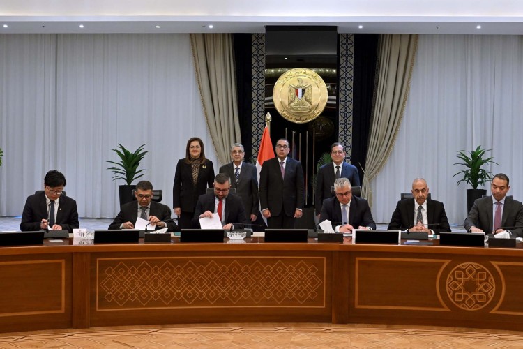 Egypt Signs Seven Agreements with International Developers for Establishing Green Hydrogen, Renewable Energy Projects