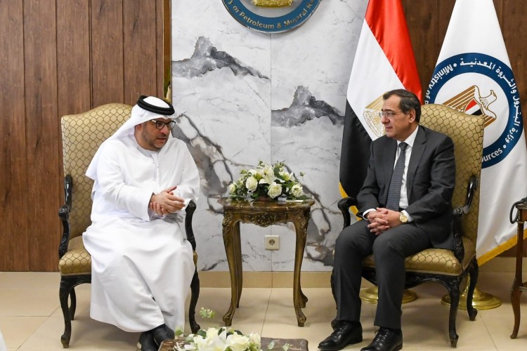 Egypt, UAE Discuss Cooperation in Petroleum Trade, Storage