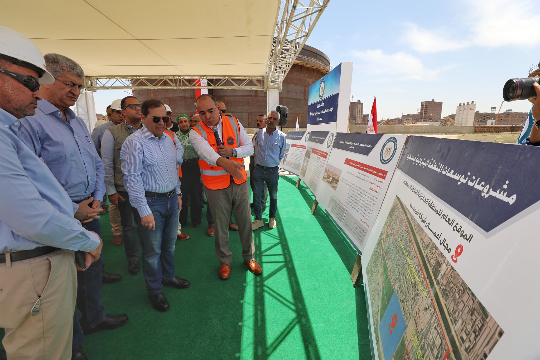 El Molla Inspects Mostorod Expansion Projects