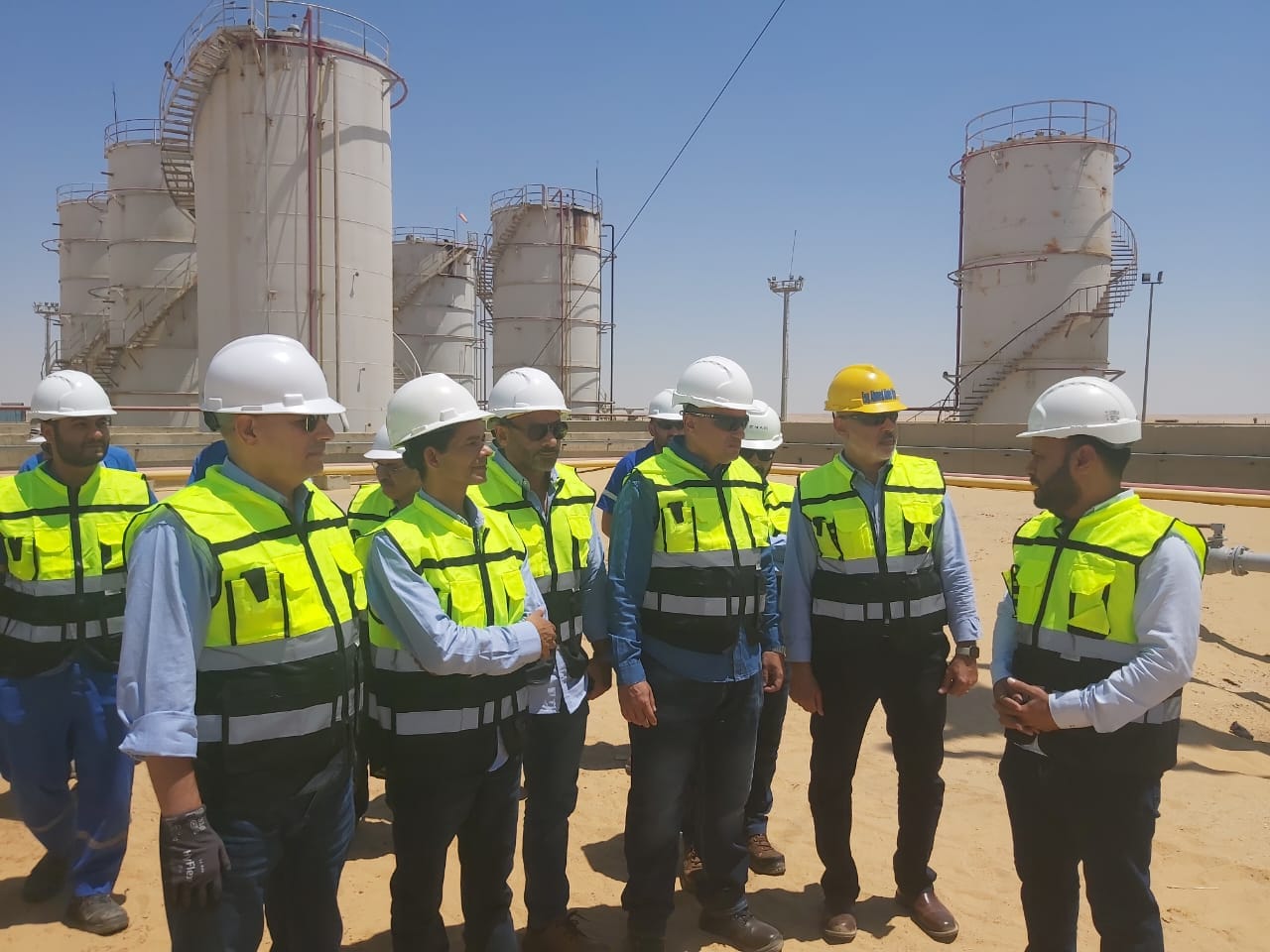 PetroShahd’s Oil Production, Environmental Efforts Highlighted During Ministry Visit
