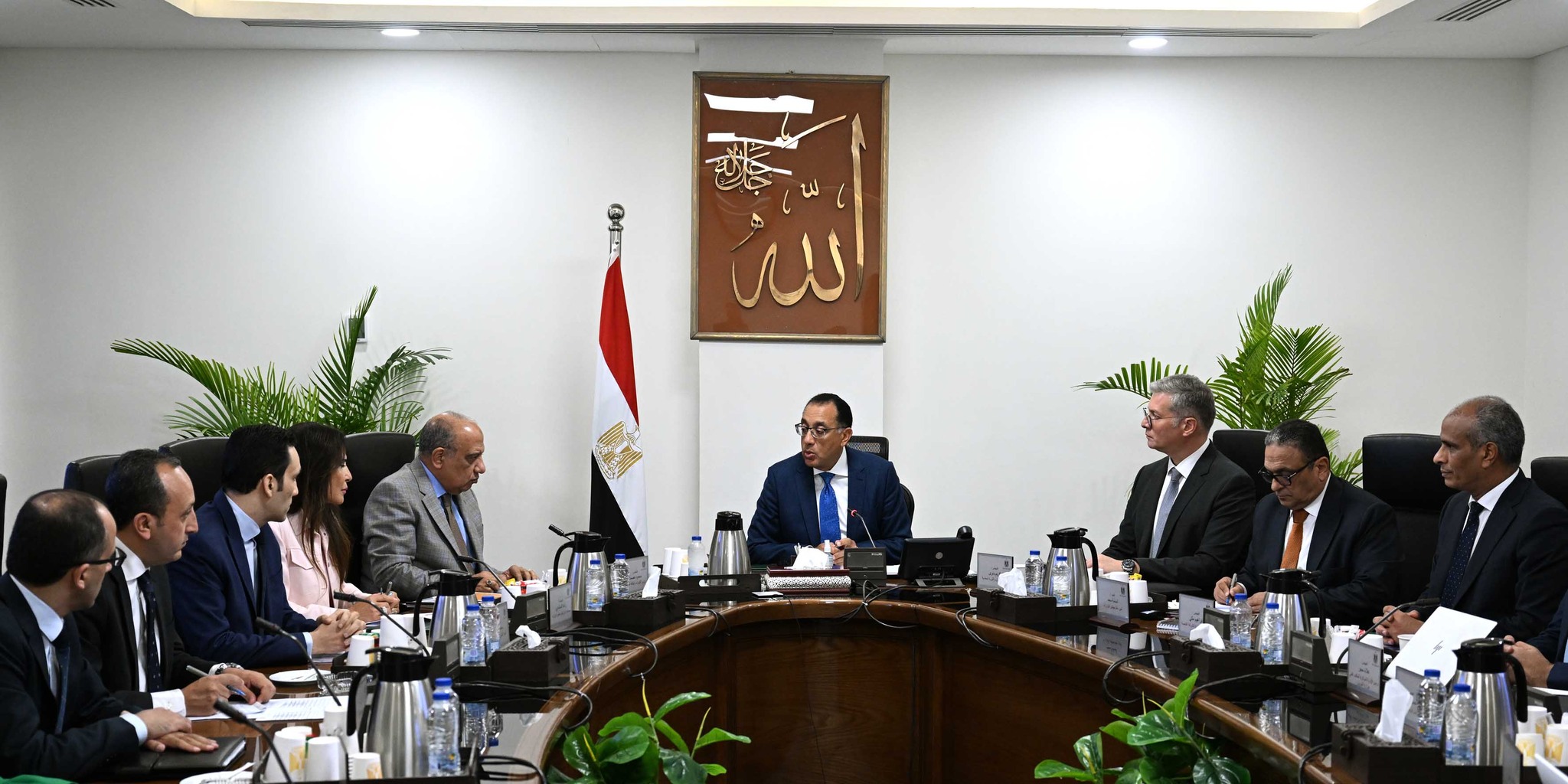 Prime Minister reviews SCATEC’s progress on renewable energy and green fuel projects in Egypt