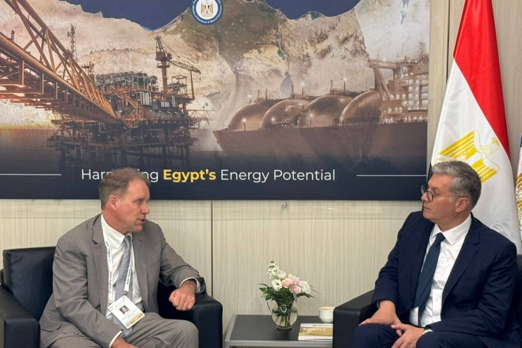 Badawi Praises U.S. Energy Companies, Explores Carbon Management and Investment Opportunities at Gastech 2024