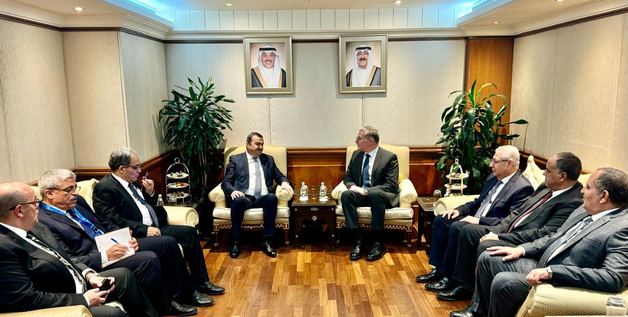 Egyptian and Algerian Ministers Discuss Expanding Energy Sector Collaboration