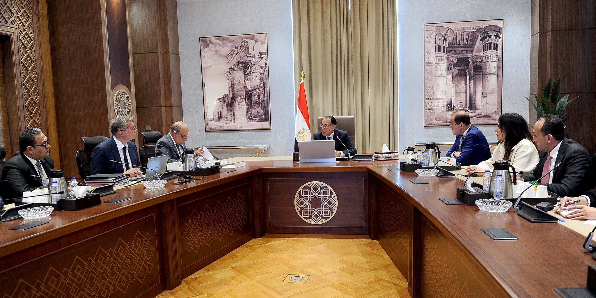 PM Holds Ministerial Meeting to Secure Electric Power Needs Next Summer