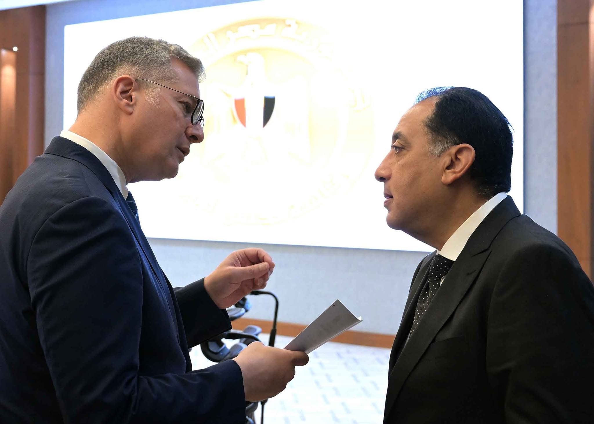 PM Reiterates Egypt’s Commitment to Paying Oil Company Arrears