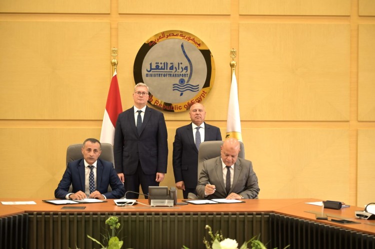 Egypt Signs Historic Deal for Liquid, Gas Bulk Facility at Dekheila Port