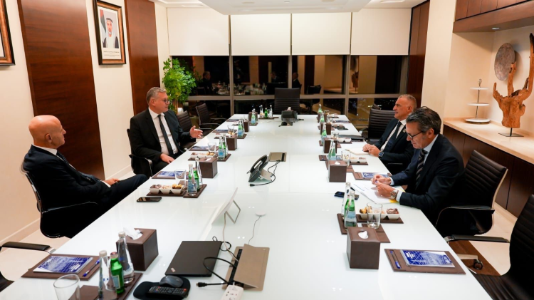 Badawi Meets Eni, Chevron Leaders to Advance Gas Exploration at ADIPEC 2025