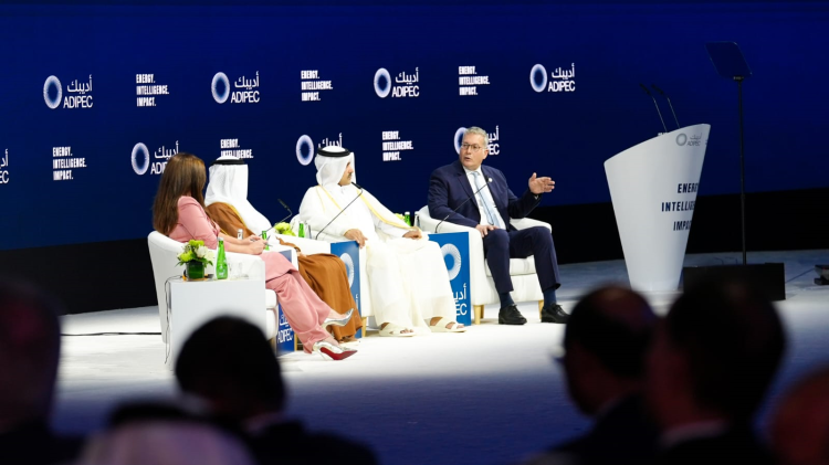 Badawi Highlights Egypt’s Expanding Role as Regional Energy Hub at ADIPEC 2025