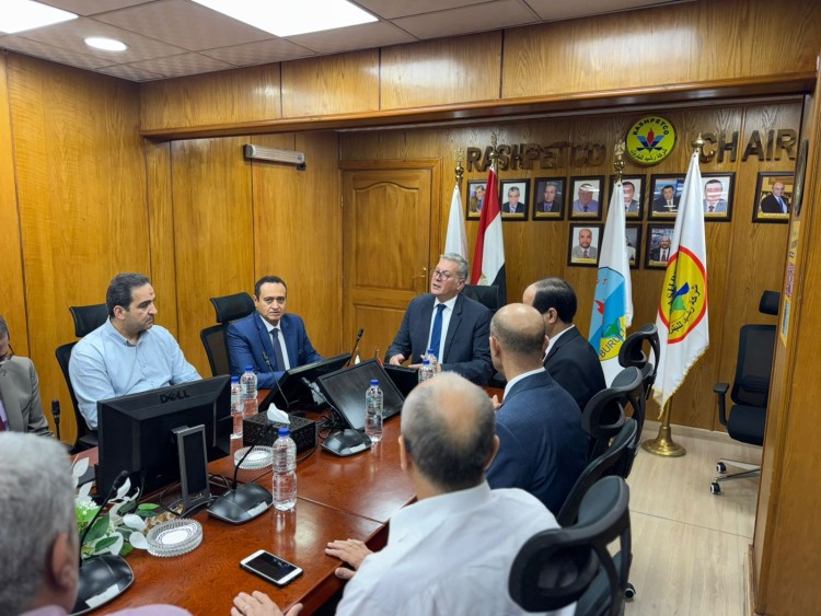 Badawi Conducts Surprise Visit to Rashpetco, Burullus Gas to Follow up on Operation Progress