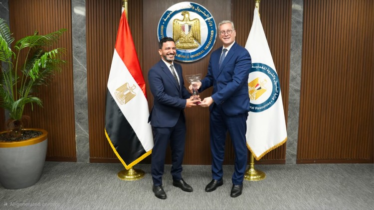 Badawi Honors EUG’s  Mohannad Atef for Winning Best Global AI Agent Award