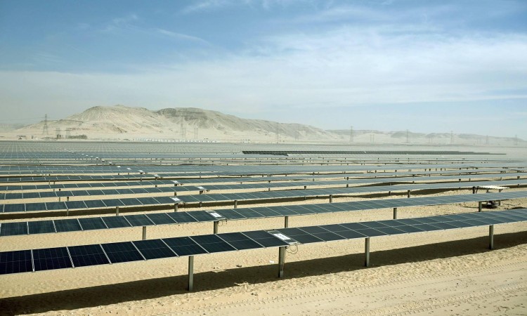 Egypt Launches Africa’s Largest Solar-Battery Project in Qena