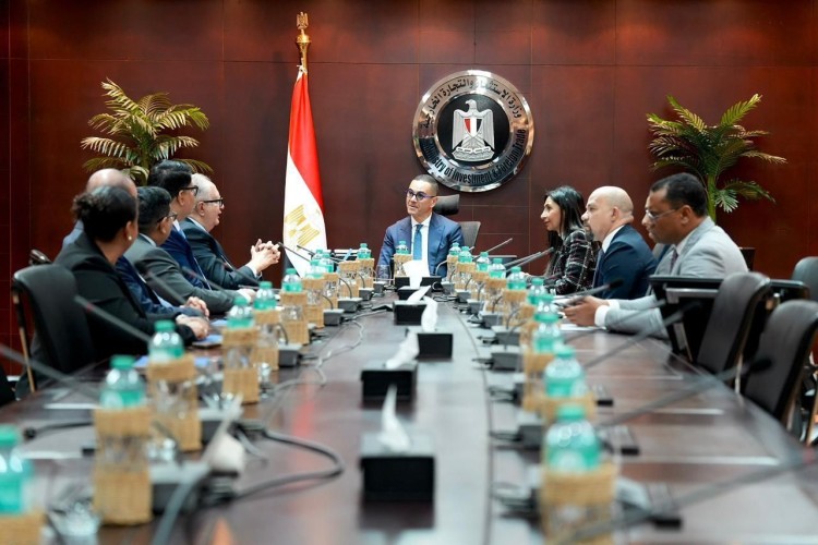 El-Khatib Discusses Gold Investment Expansion with Evolve Holding, Stonex