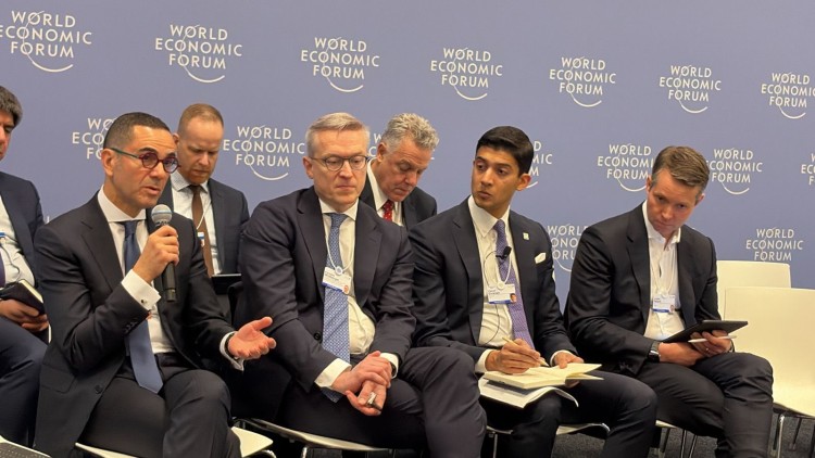 Investment Minister in WEF: Egypt Eyes 900 GW Solar Potential