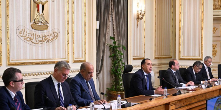 Madbouly Unveils Energy-Saving Measures Amid Global Price Surge