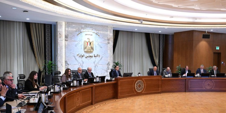 Supreme Council of Energy Review Supply Security, Renewable Drive