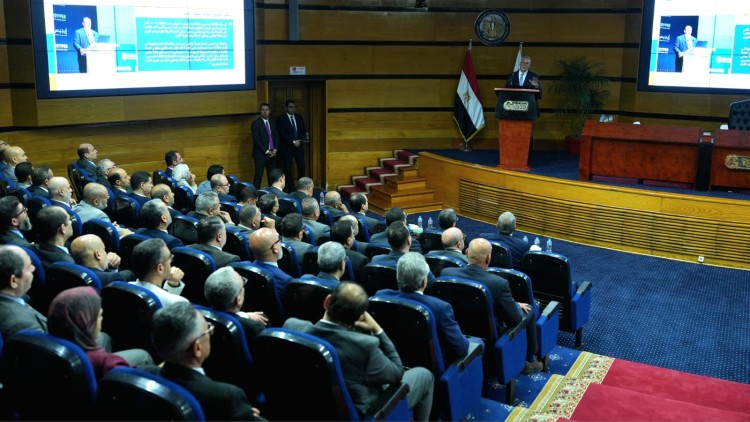 Badawi Targets Output Gains with Horizontal Drilling, Hydraulic Fracturing