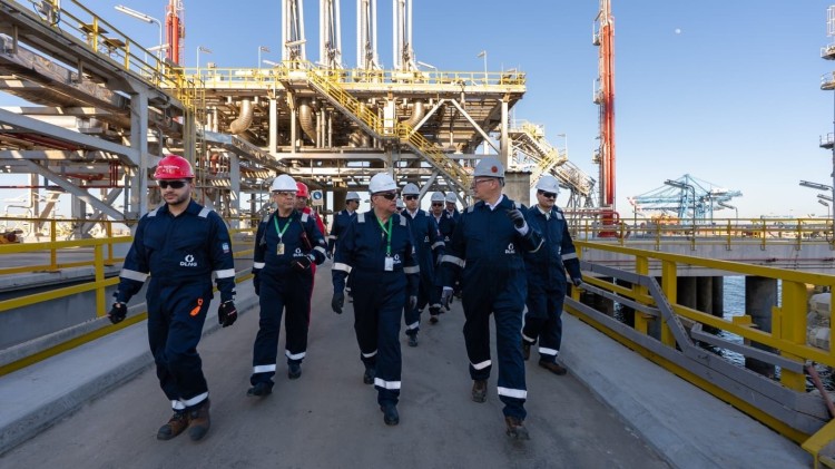 Badawi Visits Damietta LNG Plant, Affirms Readiness for Cypriot Gas