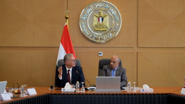 Badawi, Esmat Discuss Joint Strategy to Secure Summer Energy Supply