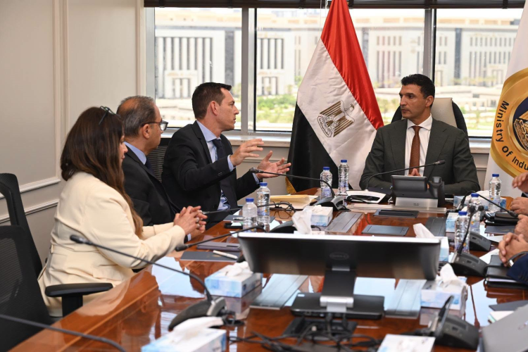 schneider-electric-eyes-egypt-operations-expansion-targets-85-local-content