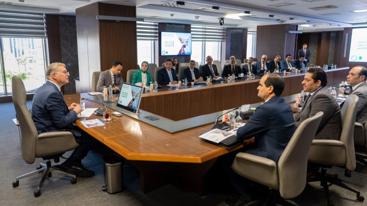 Badawi Reviews EGAS’ Operations, Work Plans
