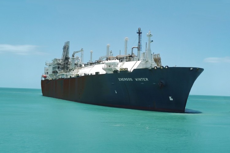 fire-contained-on-fsru-at-damietta-port-no-injuries-reported