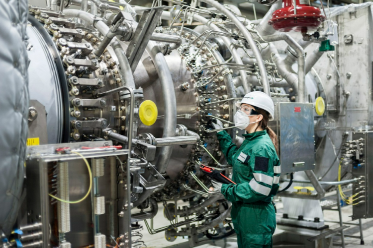dynamis-baker-hughes-secure-1-3-gw-mobile-gas-turbine-order