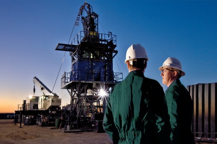 baker-hughes-wins-multi-year-koc-contract-for-ahmadi-valley