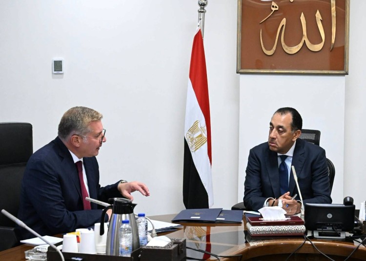 PM Reviews August Energy Supply Plan