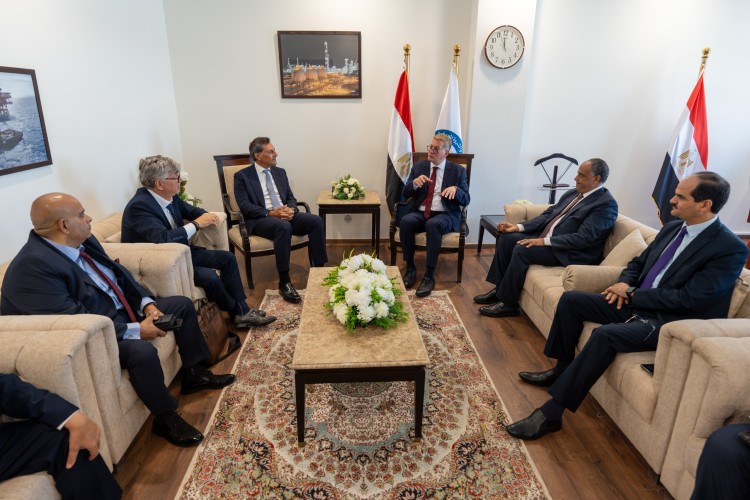 MoPMR, Energean Discuss Expanding Meditrranean Gas Production