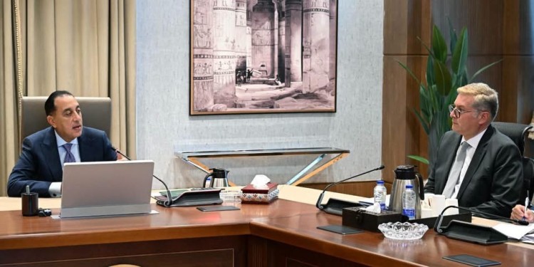 Madbouly Reviews Energy Security, Financial Stability Measures