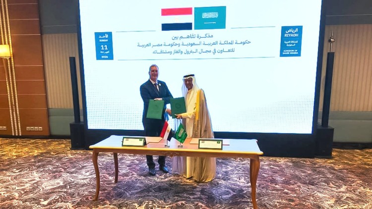 Egypt, Saudi Arabia Sign MoU to Expand Cooperation in Oil, Gas